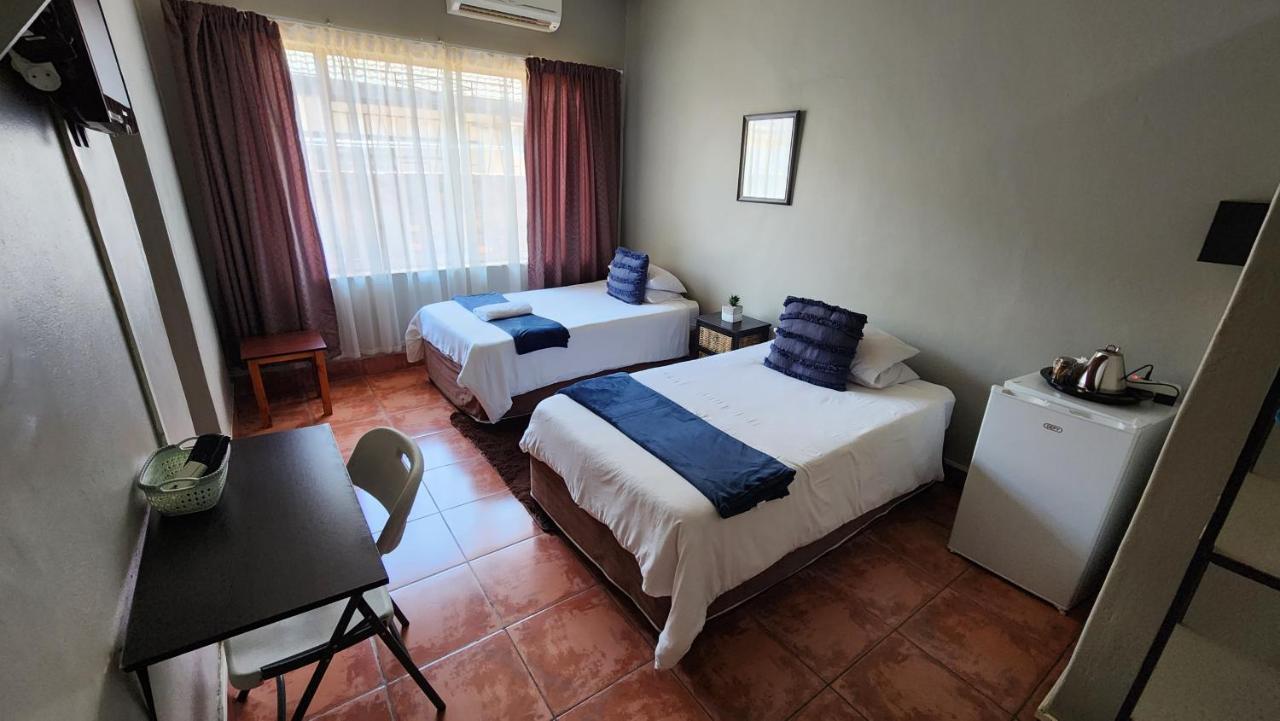 Hotel Casa Feliz Mokopane Exterior foto